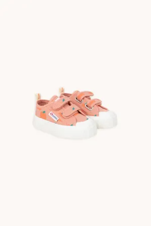 APPLES SNEAKERS