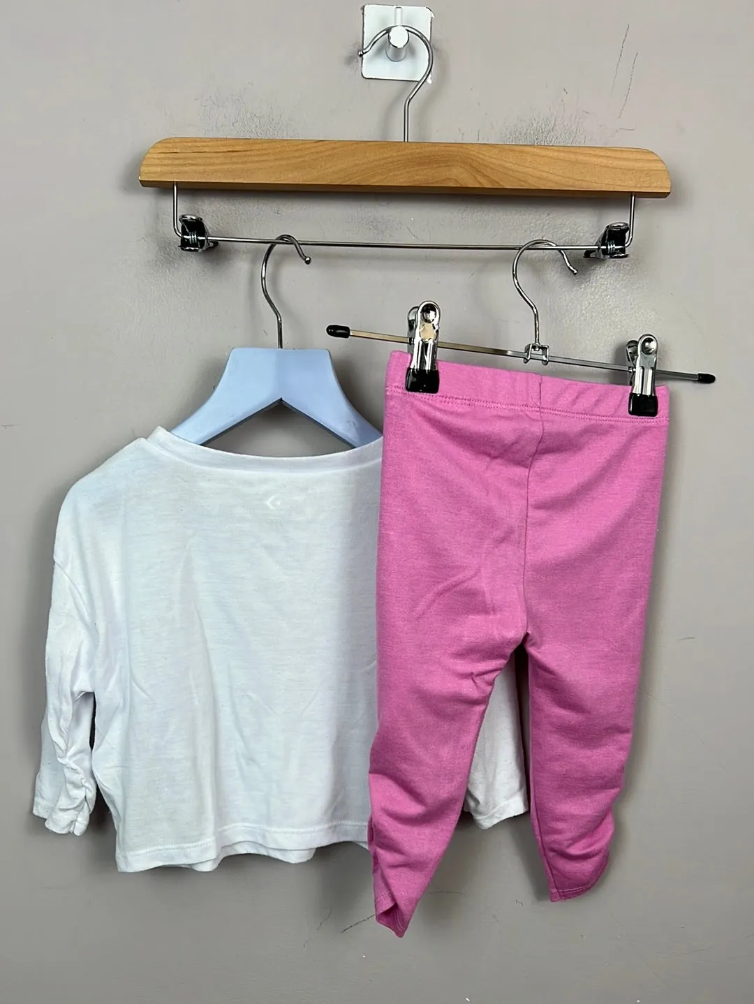 Converse pink & white t-shirt set 18m