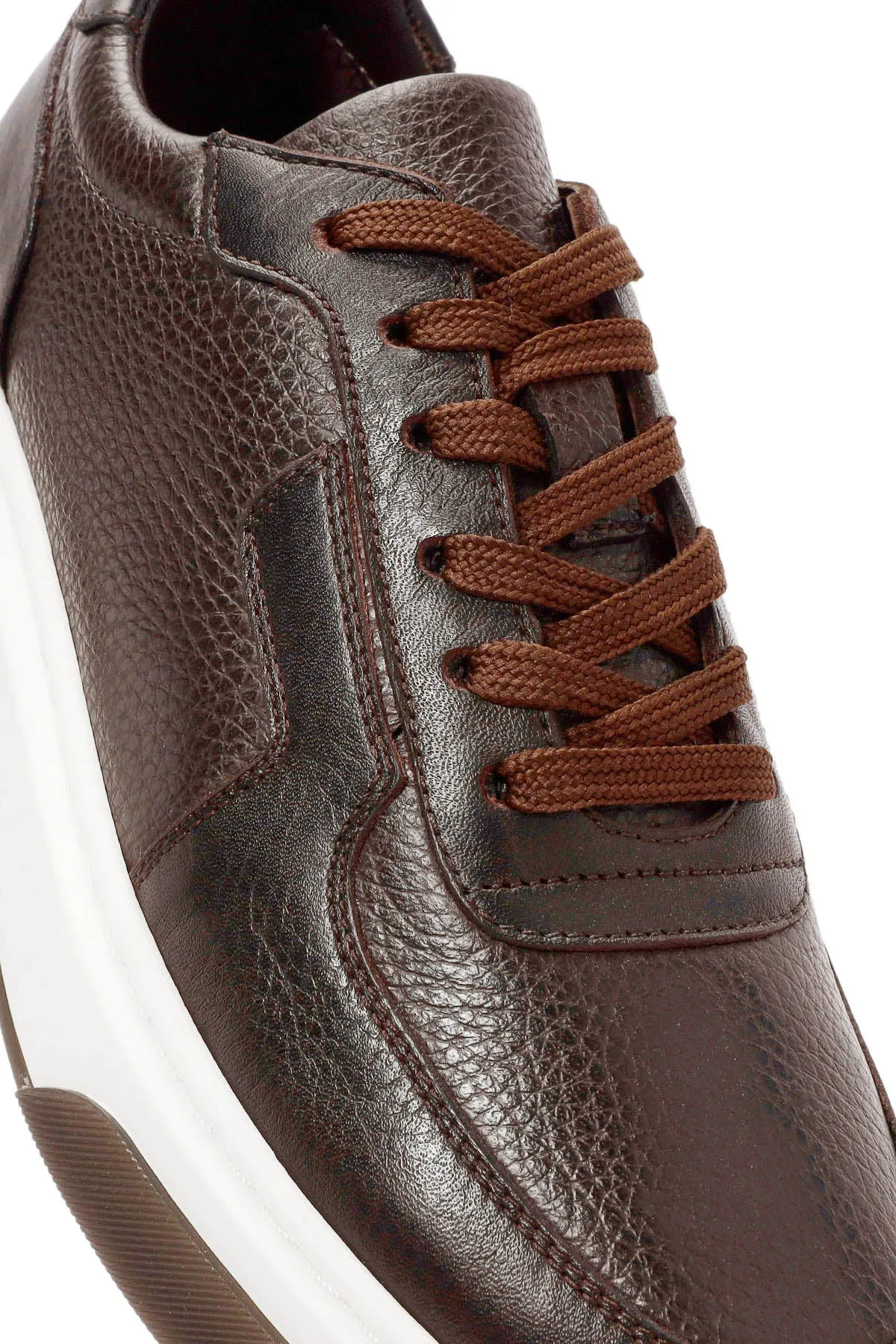 Erkek Kahverengi Bağcıklı Kalın Tabanlı Deri Sneaker