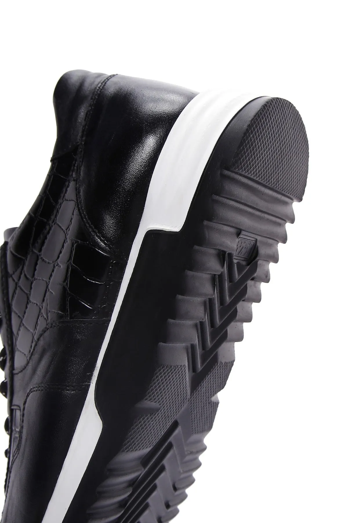 Erkek Siyah Bağcıklı Deri Casual Sneaker