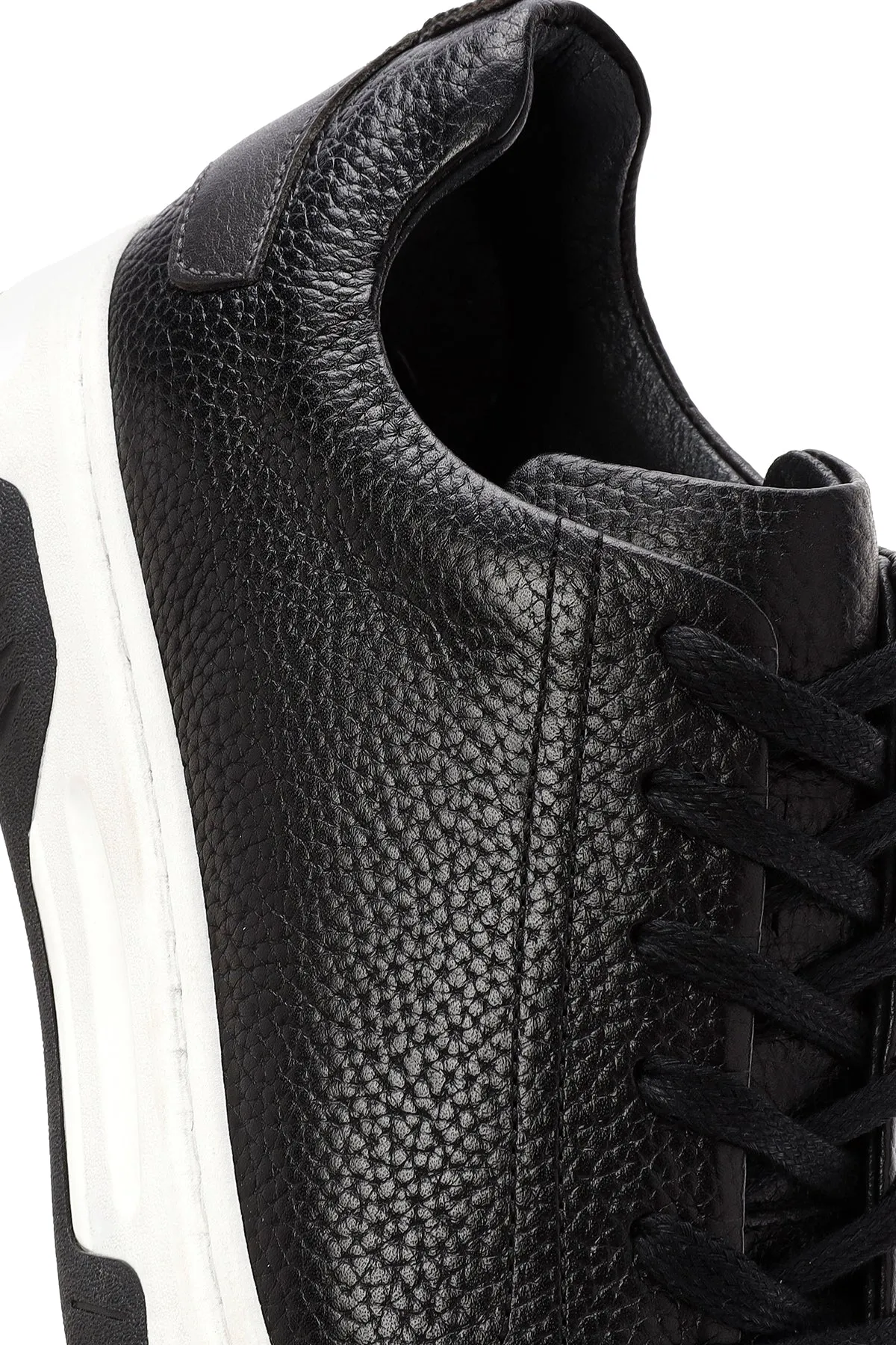 Erkek Siyah Bağcıklı Kalın Tabanlı Deri Sneaker