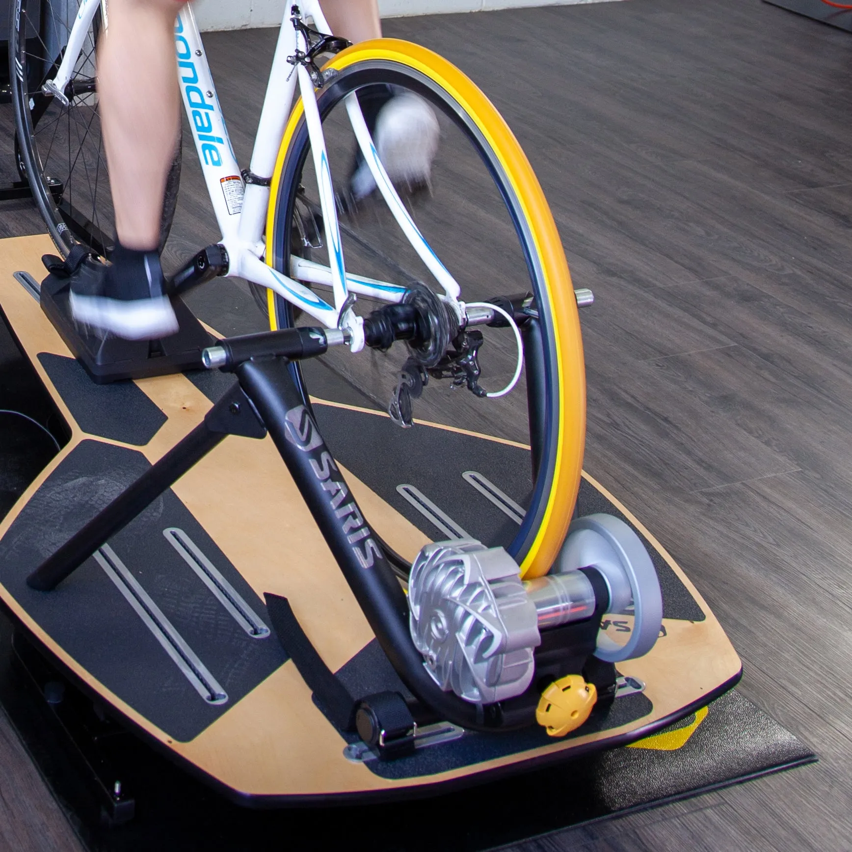 Fluid 2 / Mag  Trainer Resistance Unit