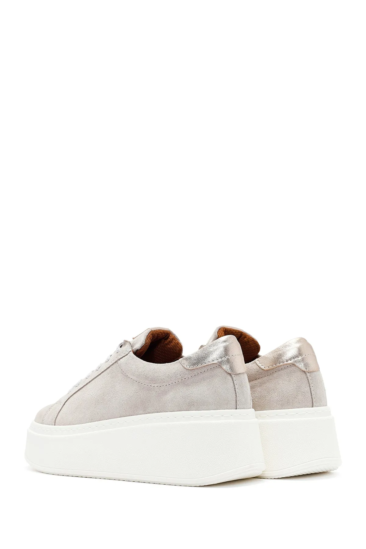 Kadın Bej Bağcıklı Kalın Tabanlı Süet Deri Sneaker