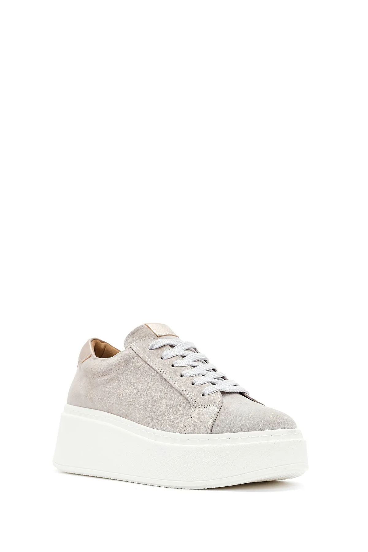Kadın Bej Bağcıklı Kalın Tabanlı Süet Deri Sneaker