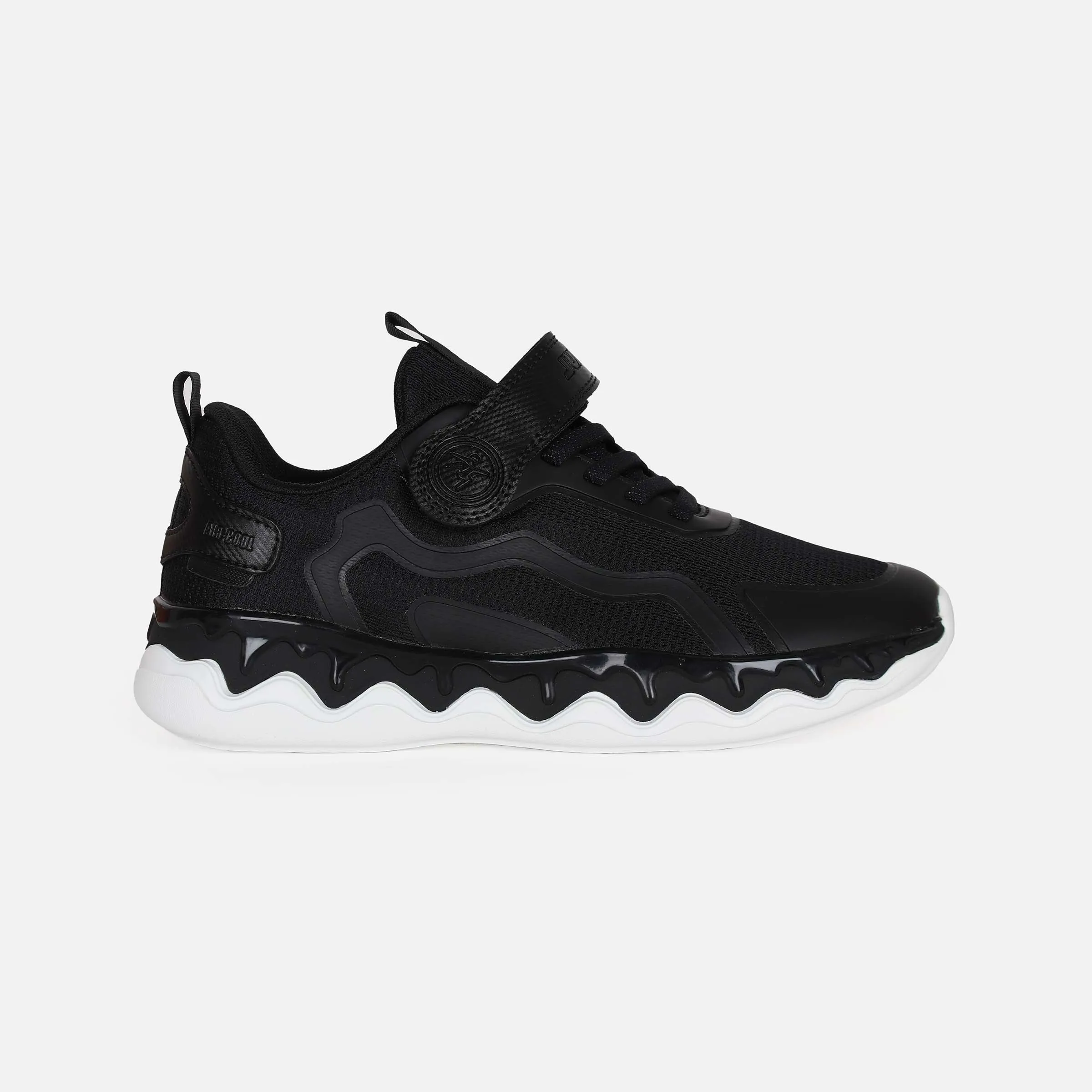 LADIES SPORTS VELCRO SHOES