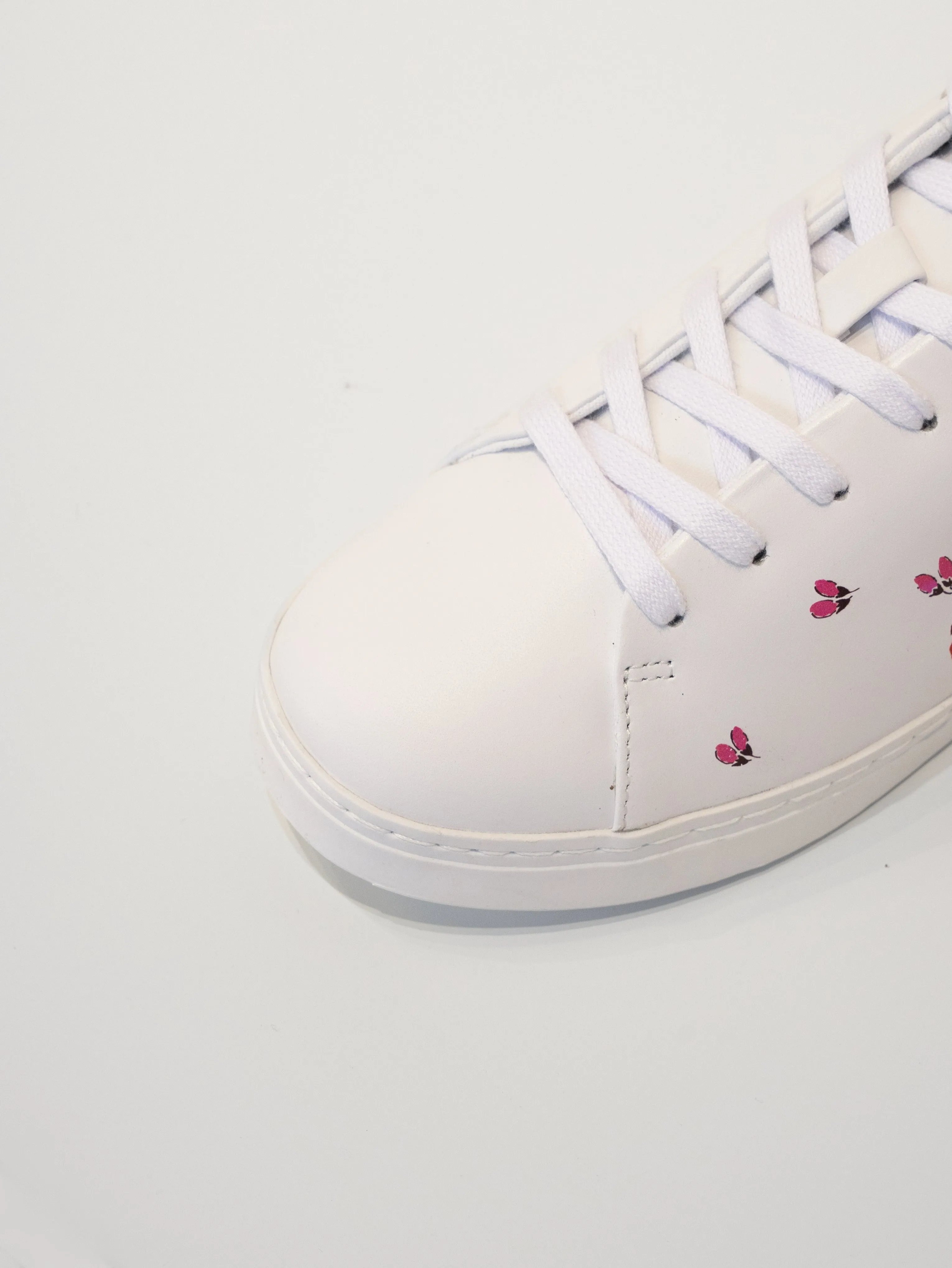 Maylar Sneakers in White