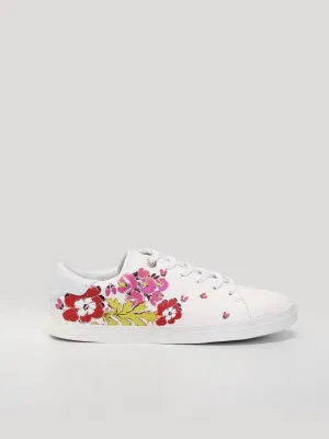 Maylar Sneakers in White
