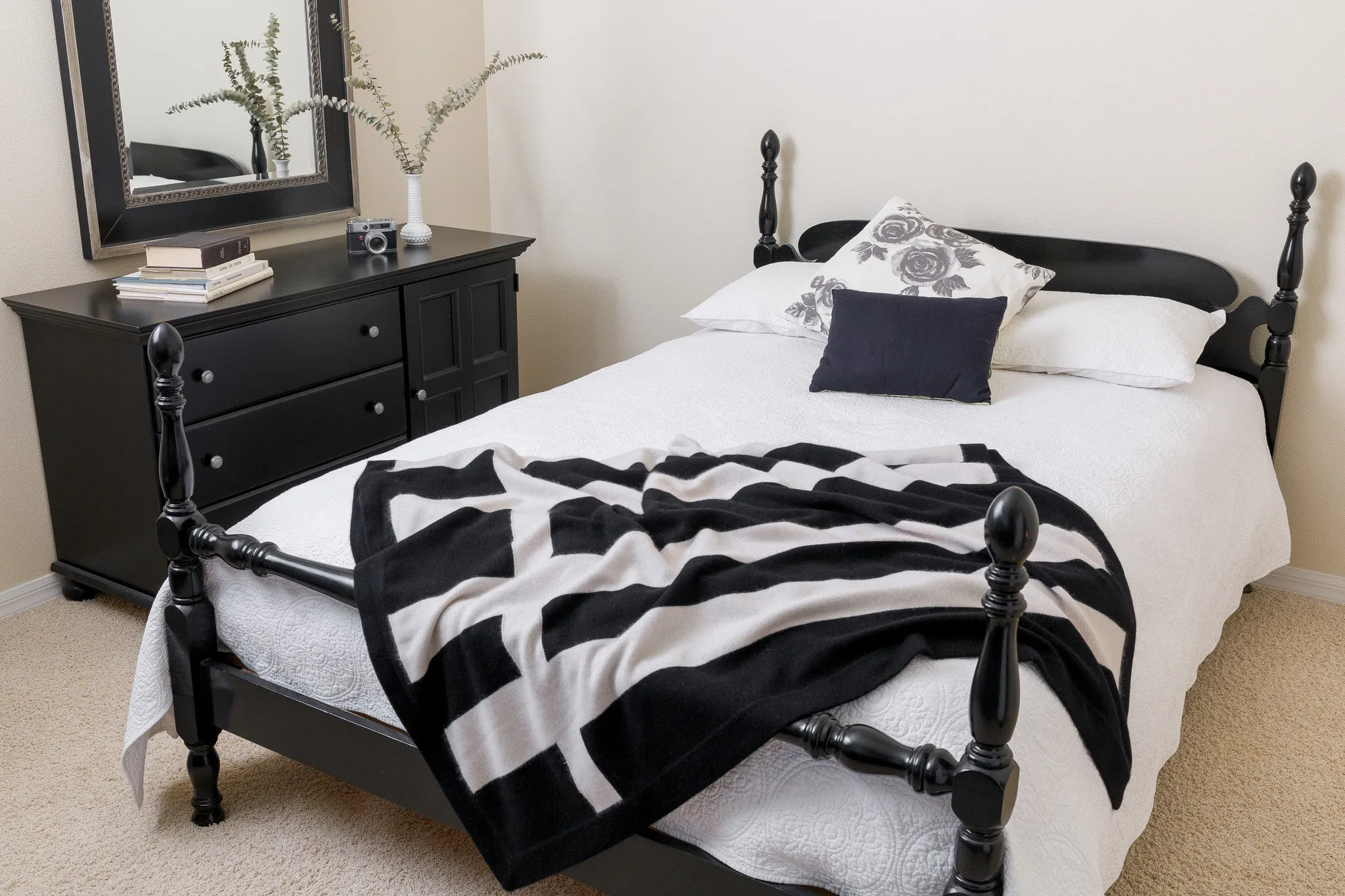 Modern Stripe Cashmere Blanket