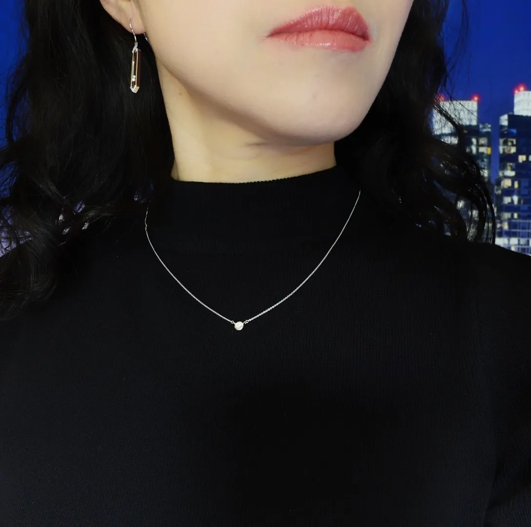New York Minimal Diamond Pendant 9K