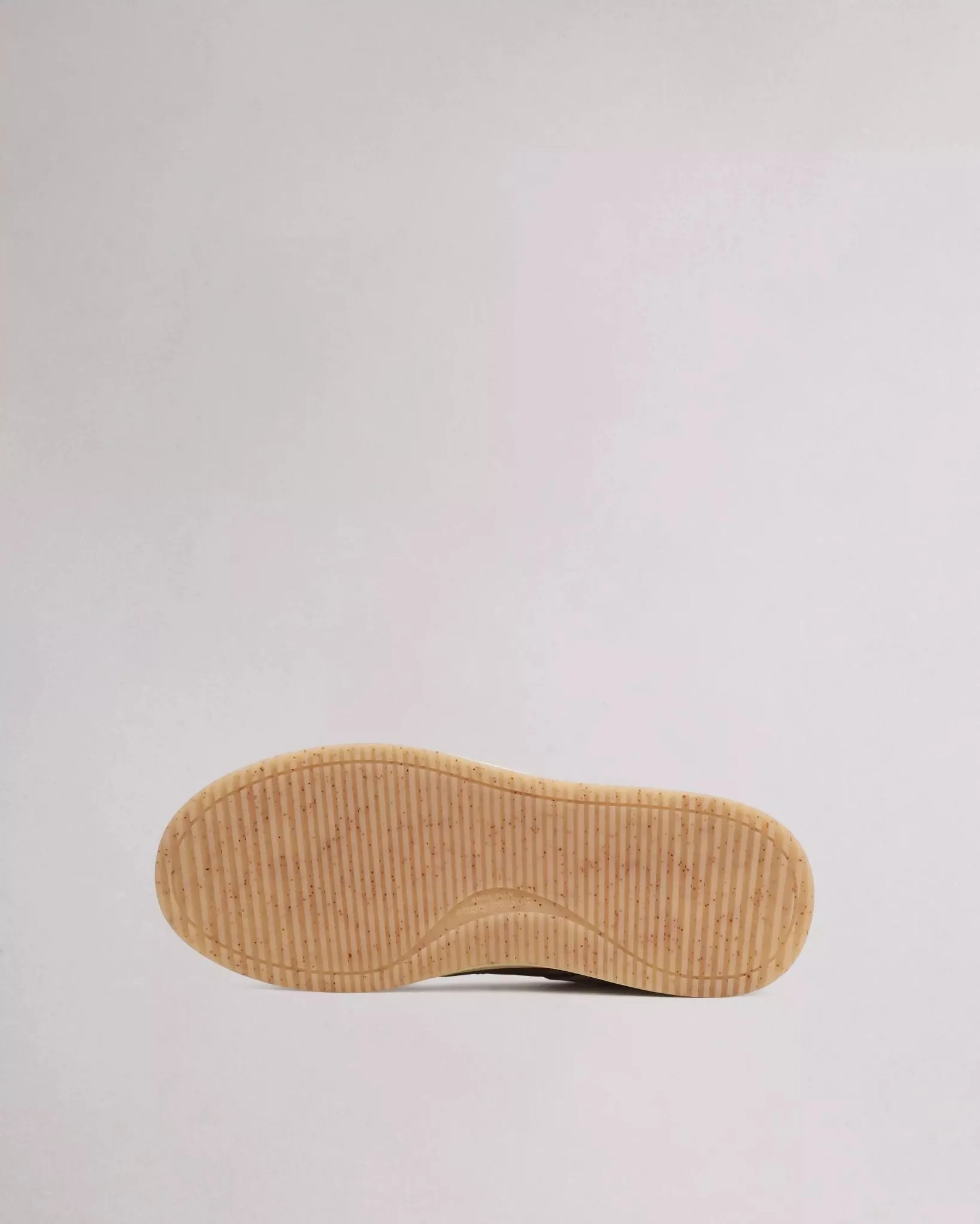 Retro Tennis Sneaker in White Cinnamon