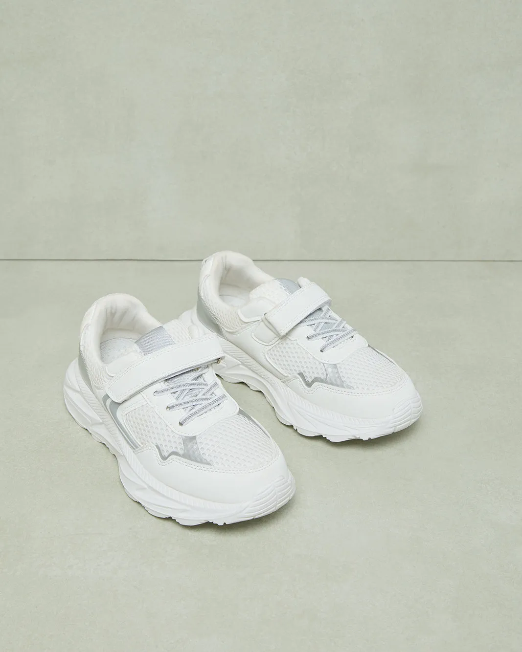 Senior Girls White Material Block Trainer