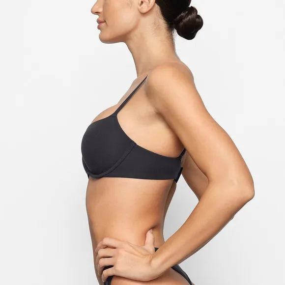SKIMS Fits Everybody Push-Up Bra in Black/Onyx, Size 34DDD New w/Tag