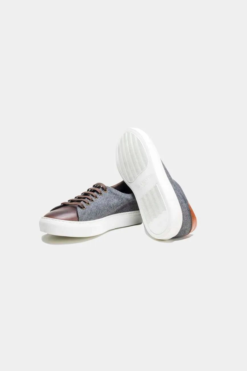 Sneaker Franela Gris Talonera A Contraste