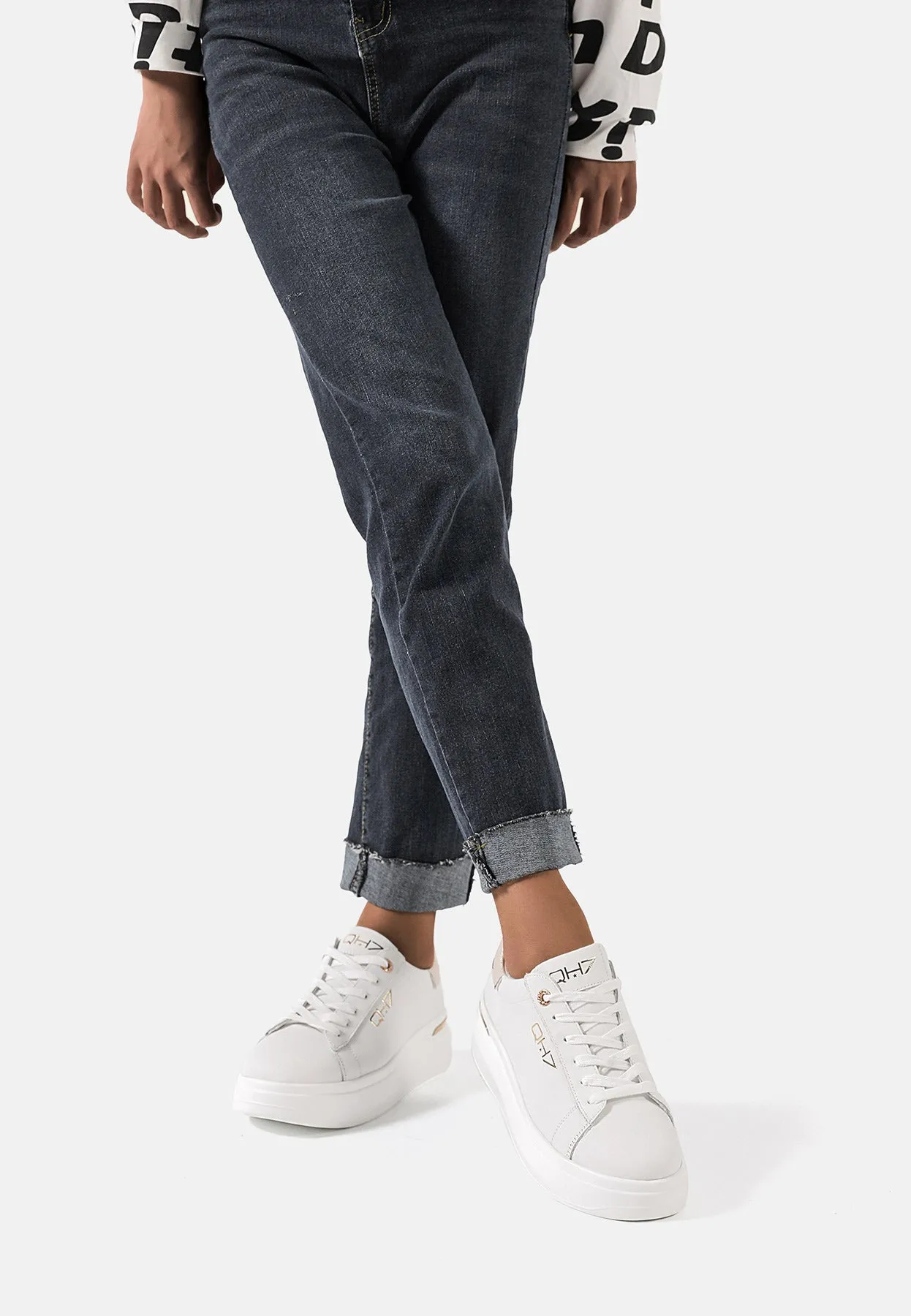 Sneakers QH7011