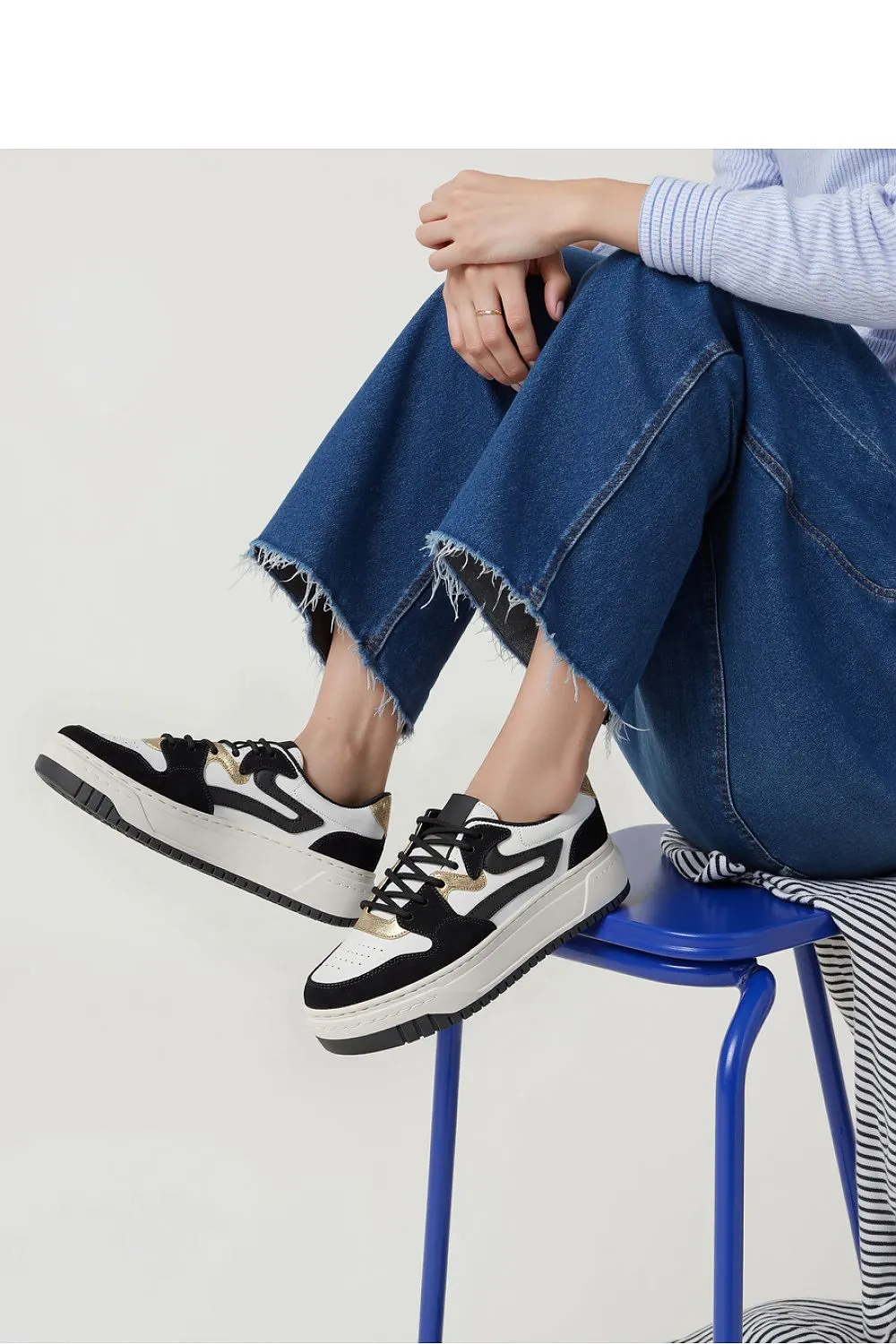 Sport Shoes Inello