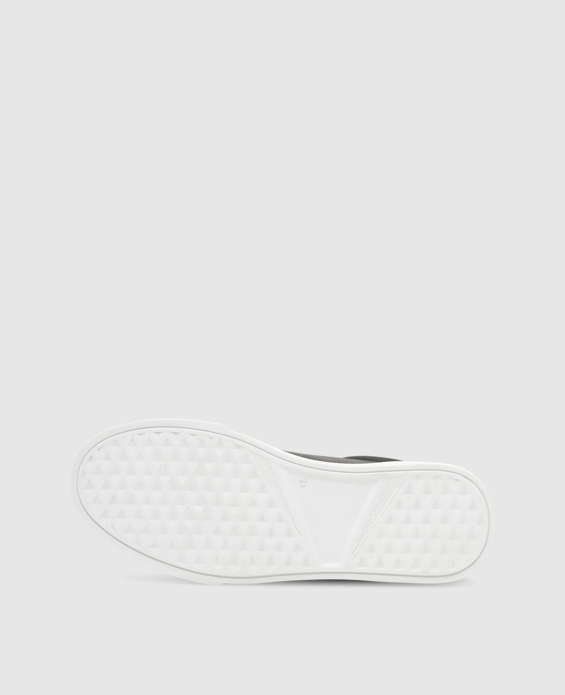 Travis S1 - Black