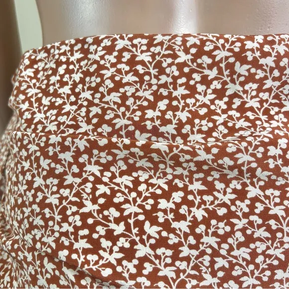VERONICA BEARD REVOLVE FLORAL PRINT SILK SKIRT