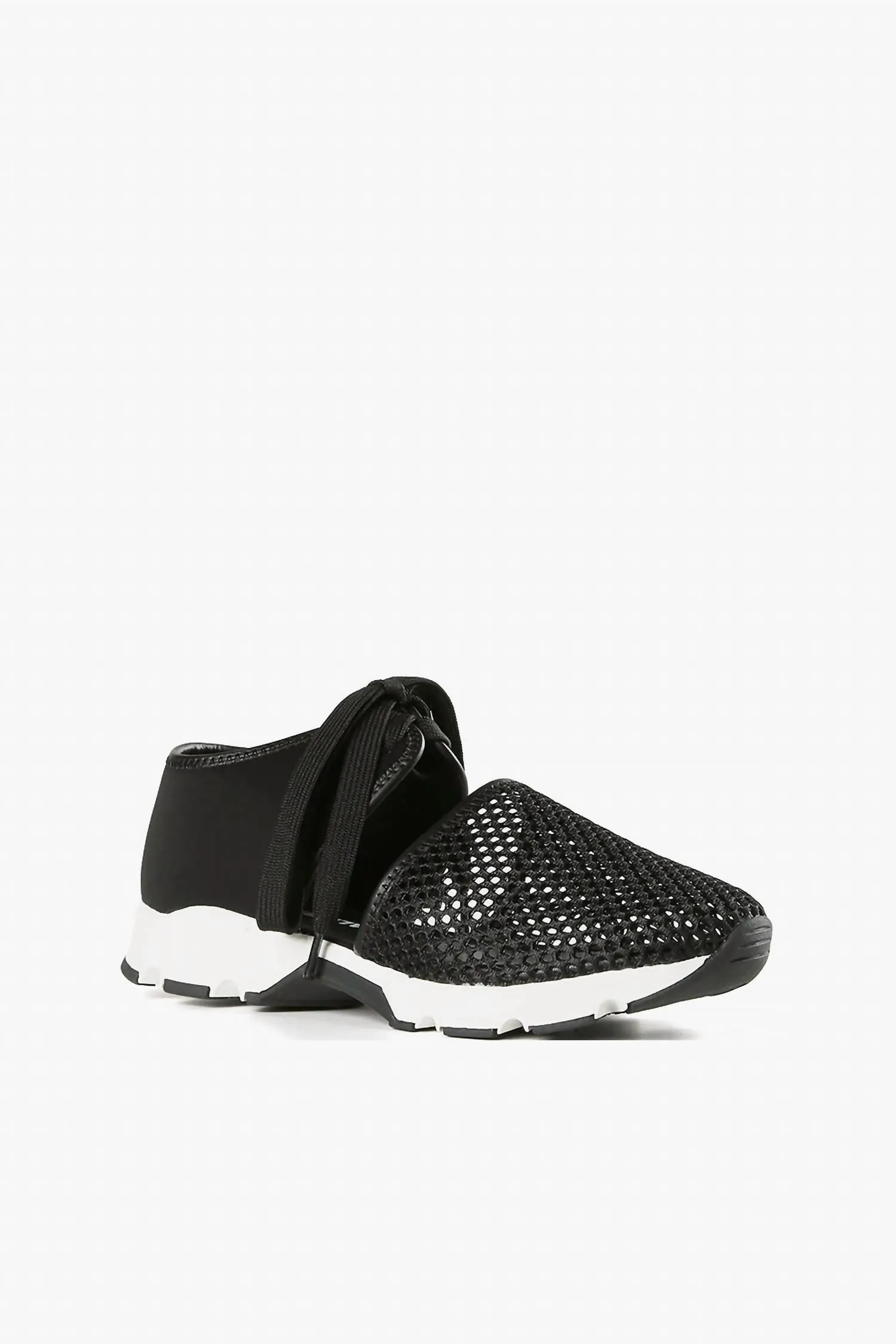 Women's Amazing Mesh Fashion Sneaker In Black