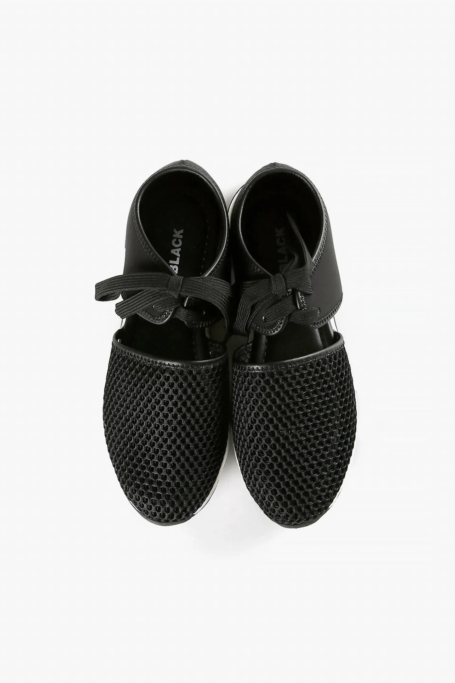 Women's Amazing Mesh Fashion Sneaker In Black