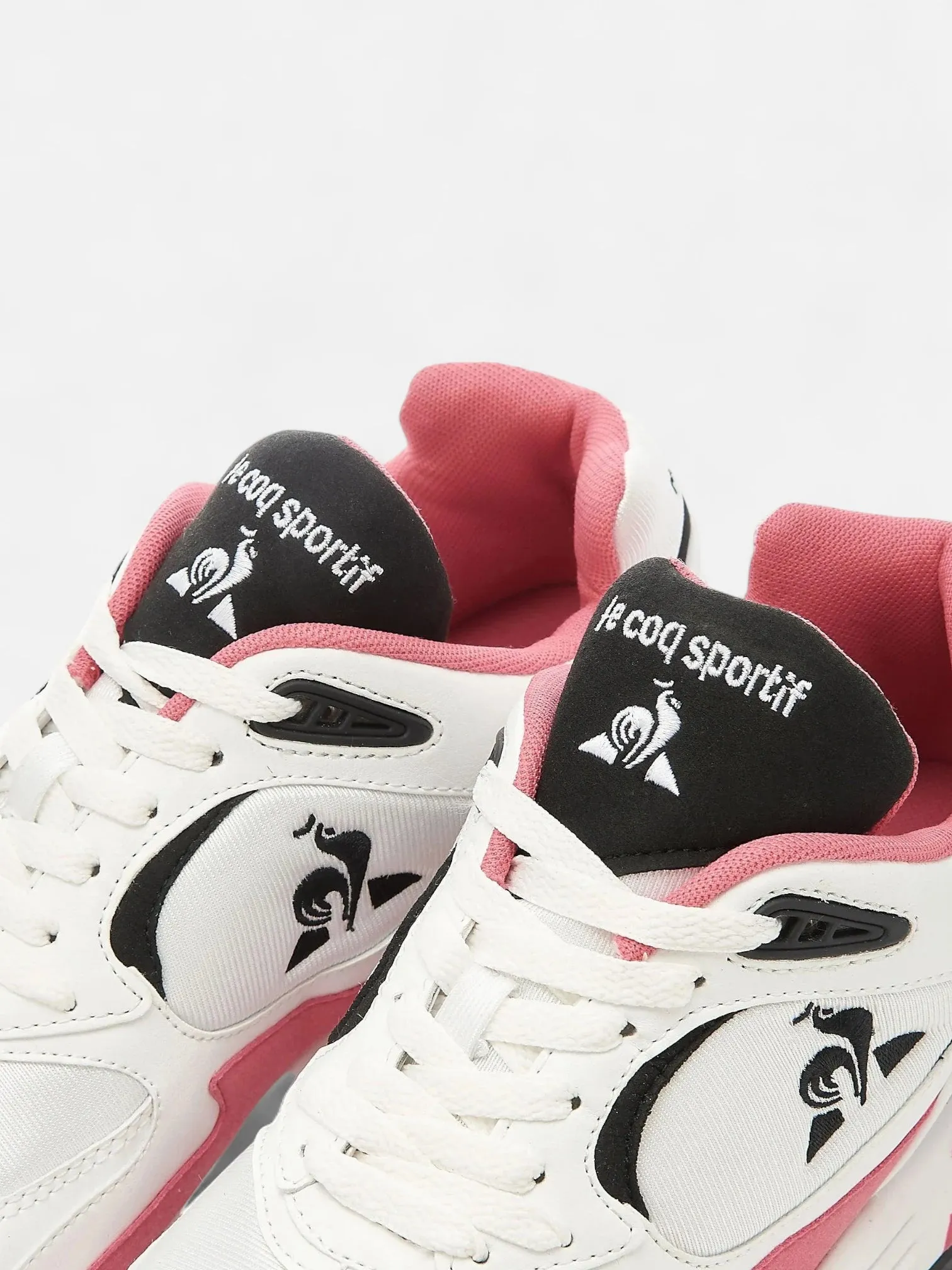 Zapatillas Le Coq Sportif Lcs R1100 Nineties Blanco Rosa